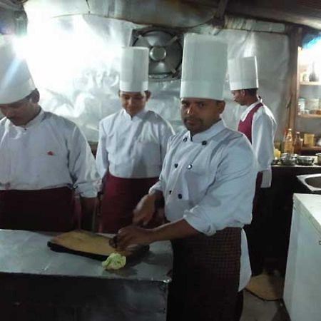 Uttarakhand Resort Kausani Eksteriør billede