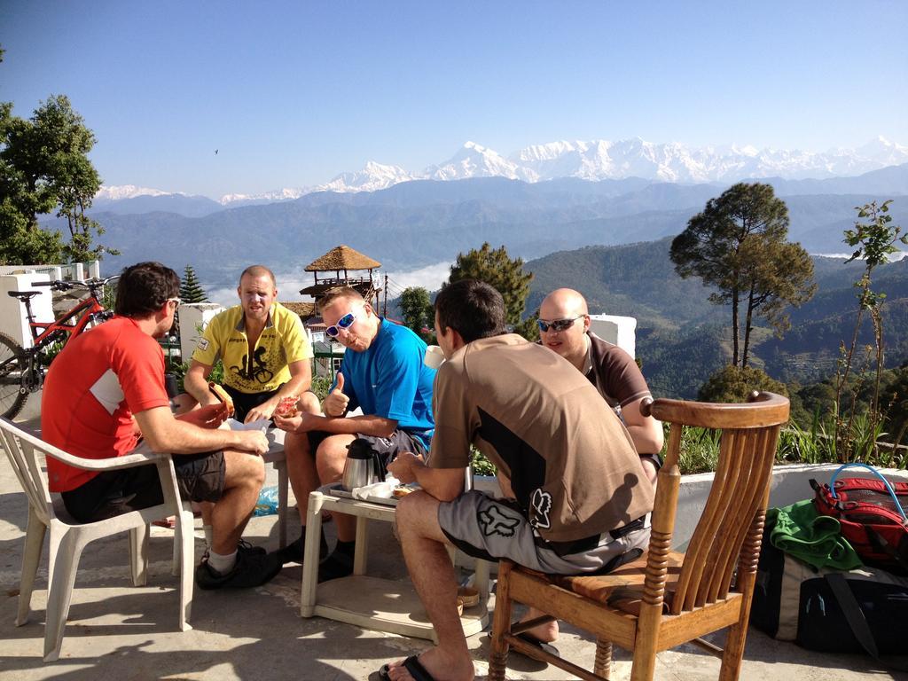 Uttarakhand Resort Kausani Eksteriør billede